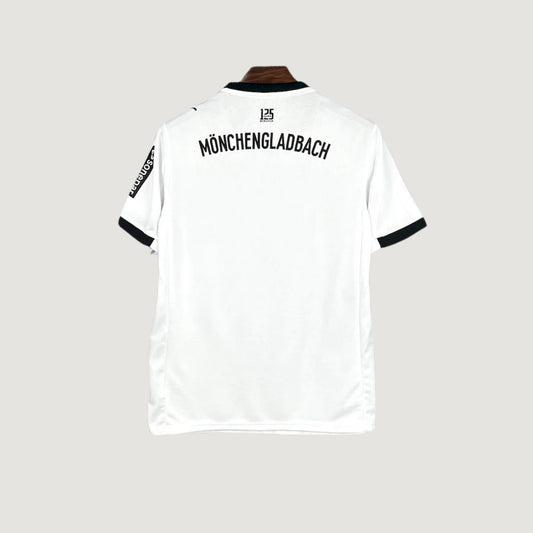 Borussia Mönchengladbach – Maillot Domicile 2025/26 – Blanc, Noir - dos