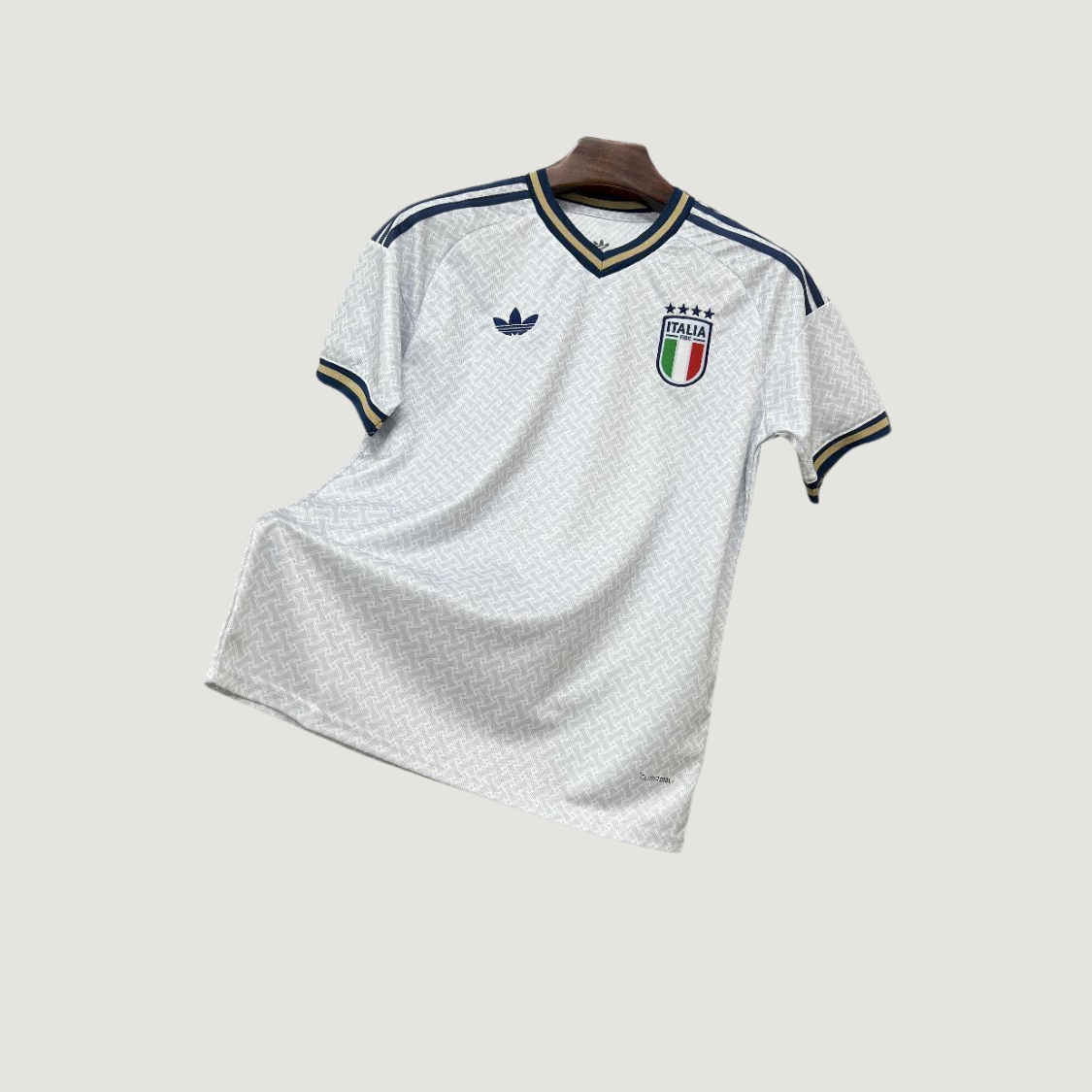 Italie – Maillot Extérieur Coupe du Monde 2026 – Blanc, Bleu marine, Or - dos