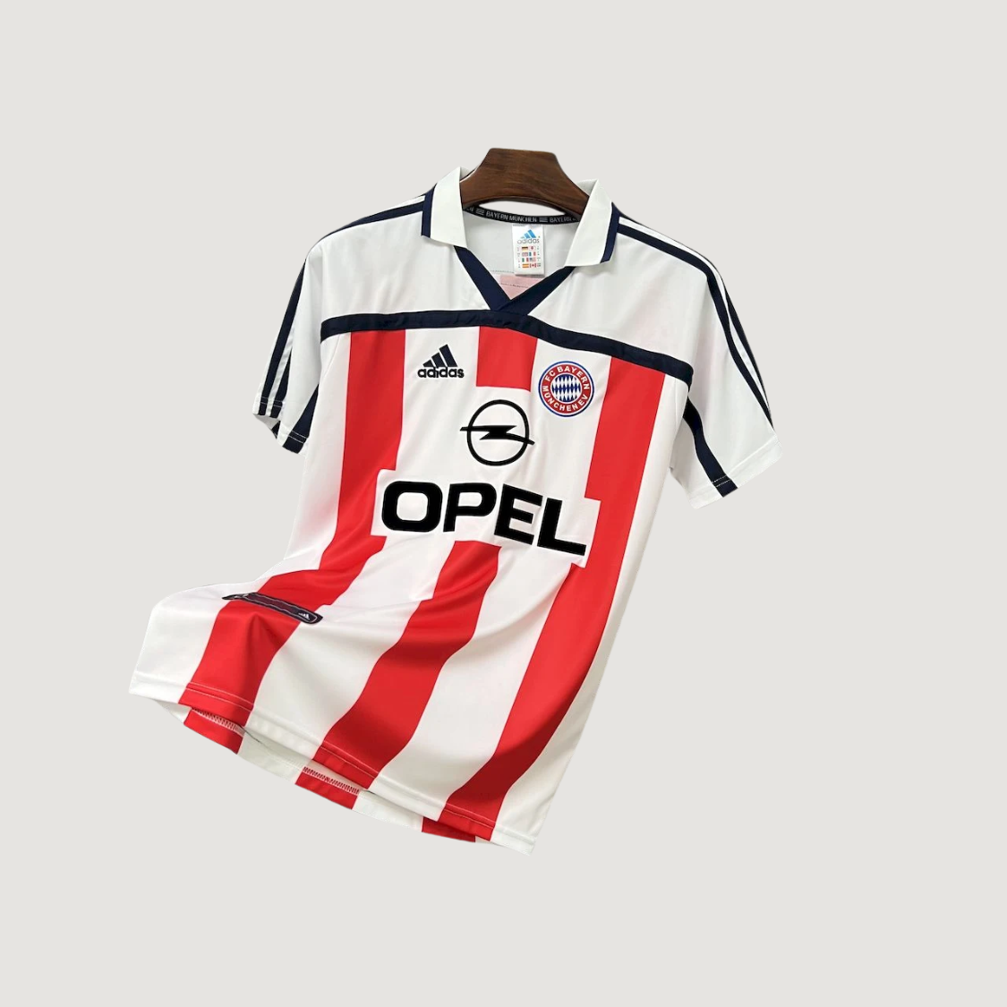 Bayern Munich – Maillot Retro 2000/01 – Blanc & Rouge - avant