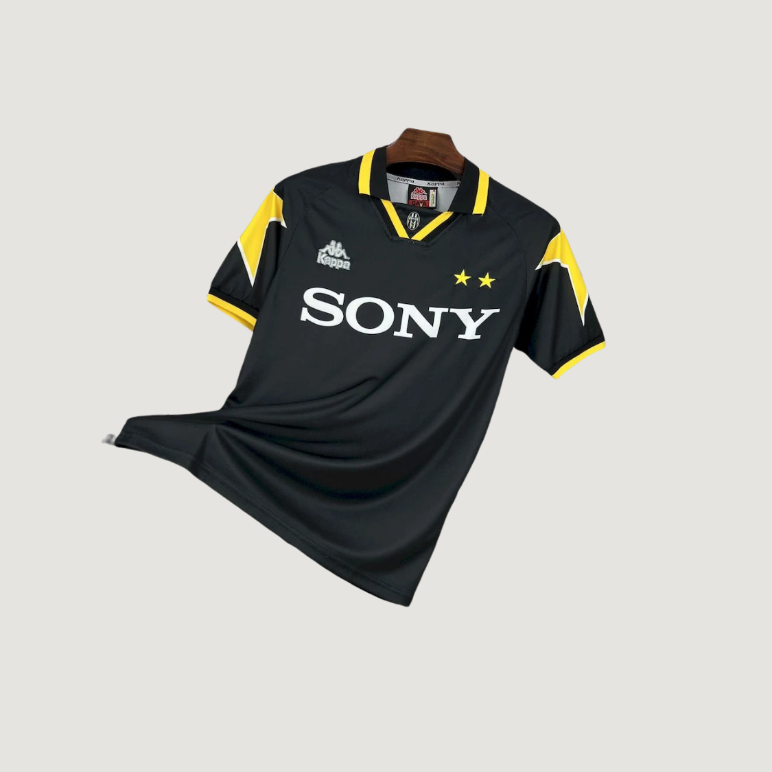 Juventus – Maillot Retro 1996/97 – Noir - avant