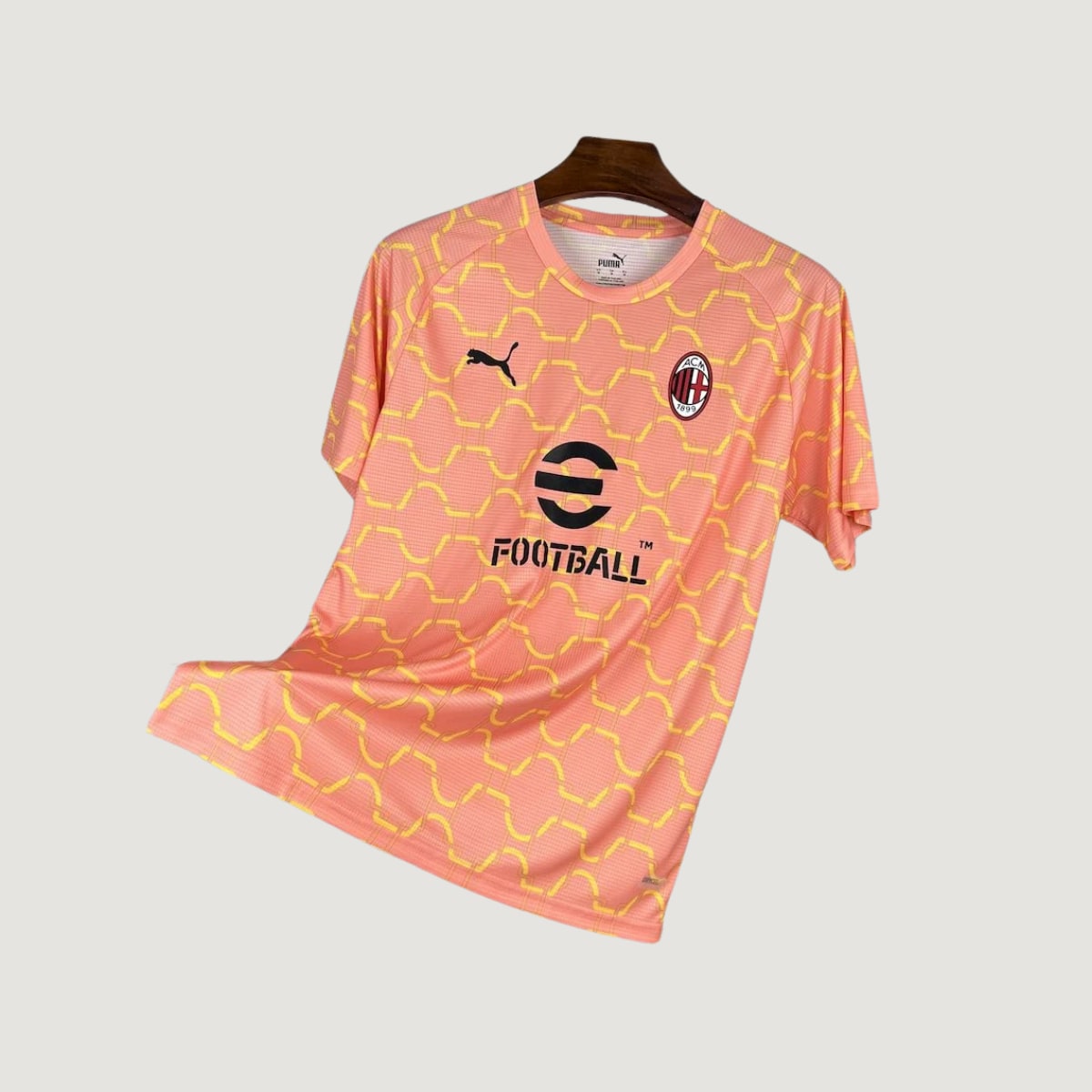 AC Milan – Maillot Entraînement 2025/26 – Rose - avant