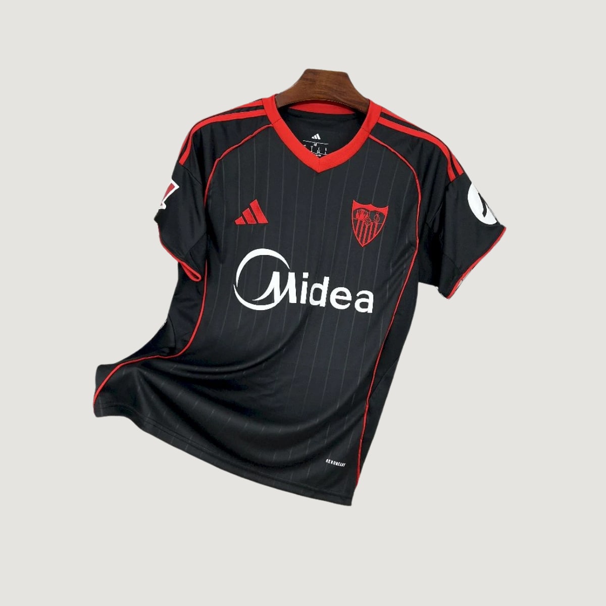 FC Séville – Maillot Third 2025/2026 – Noir, Rouge - avant