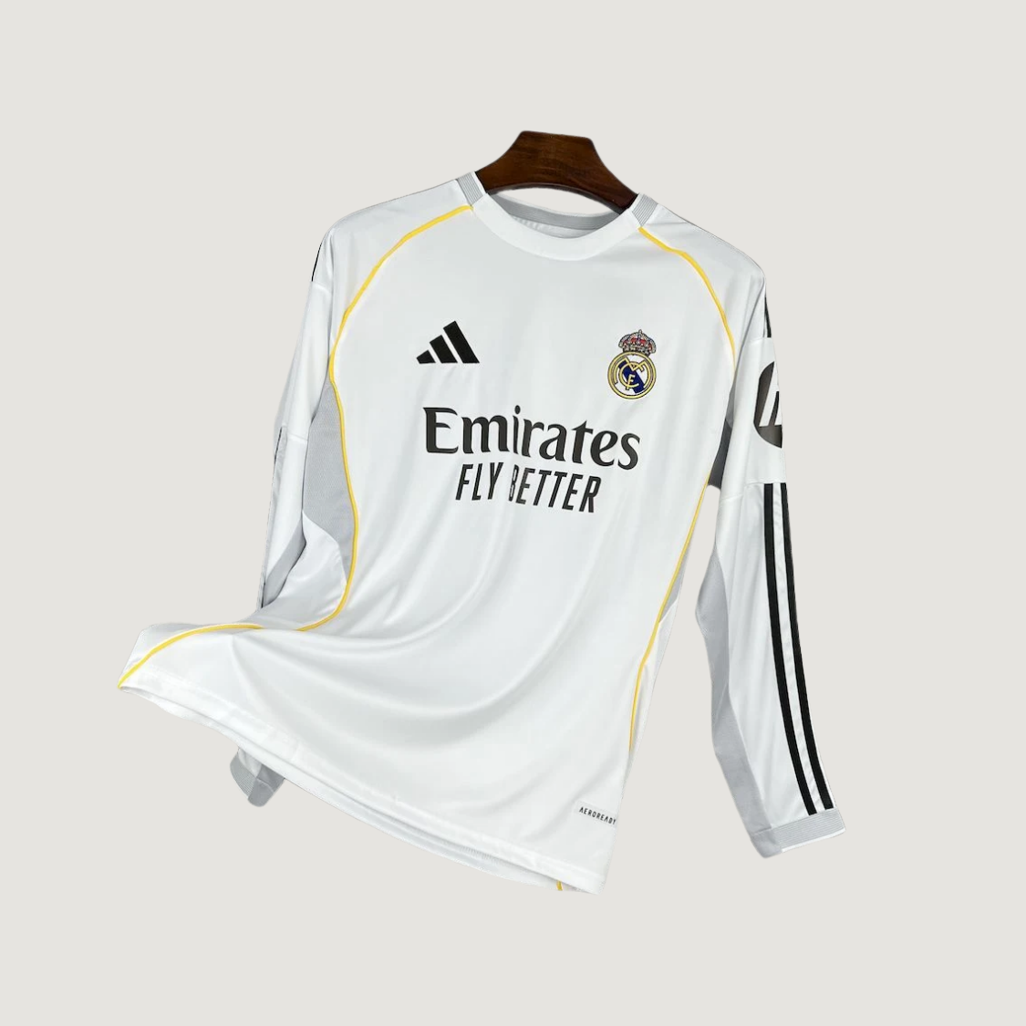 Real Madrid – Maillot Domicile 25/26 – Blanc (Manches Longues) - avant