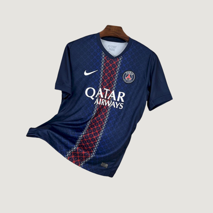 Paris Saint-Germain – Maillot Domicile 25/26 – Bleu Marine & Rouge - avant