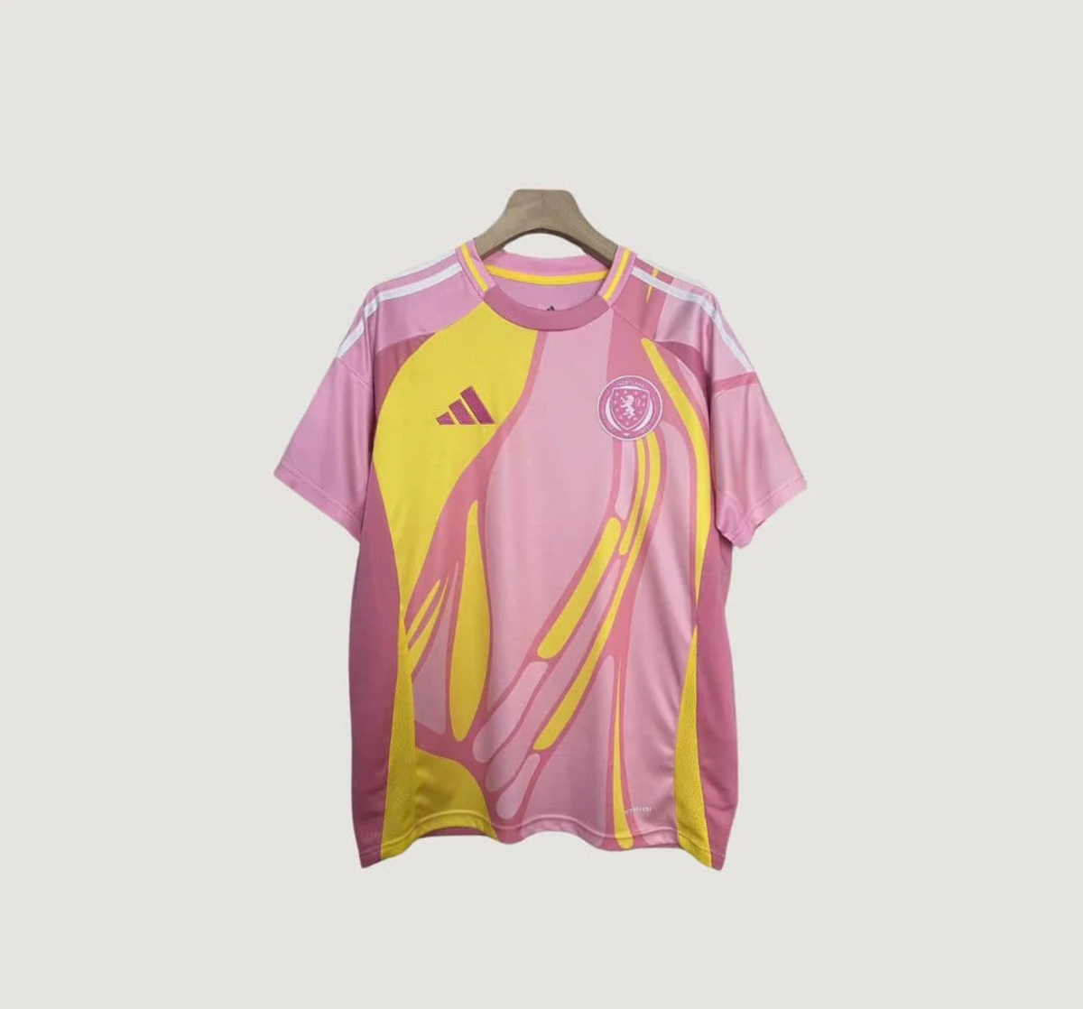 Écosse – Maillot Extérieur ( Féminine )  2025/26 – Rose - avant