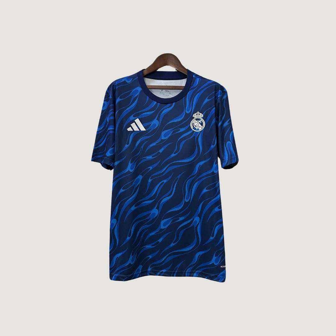 Real Madrid – Maillot Pré-Match 25/26 – Bleu Marine & Motifs Bleus - avant