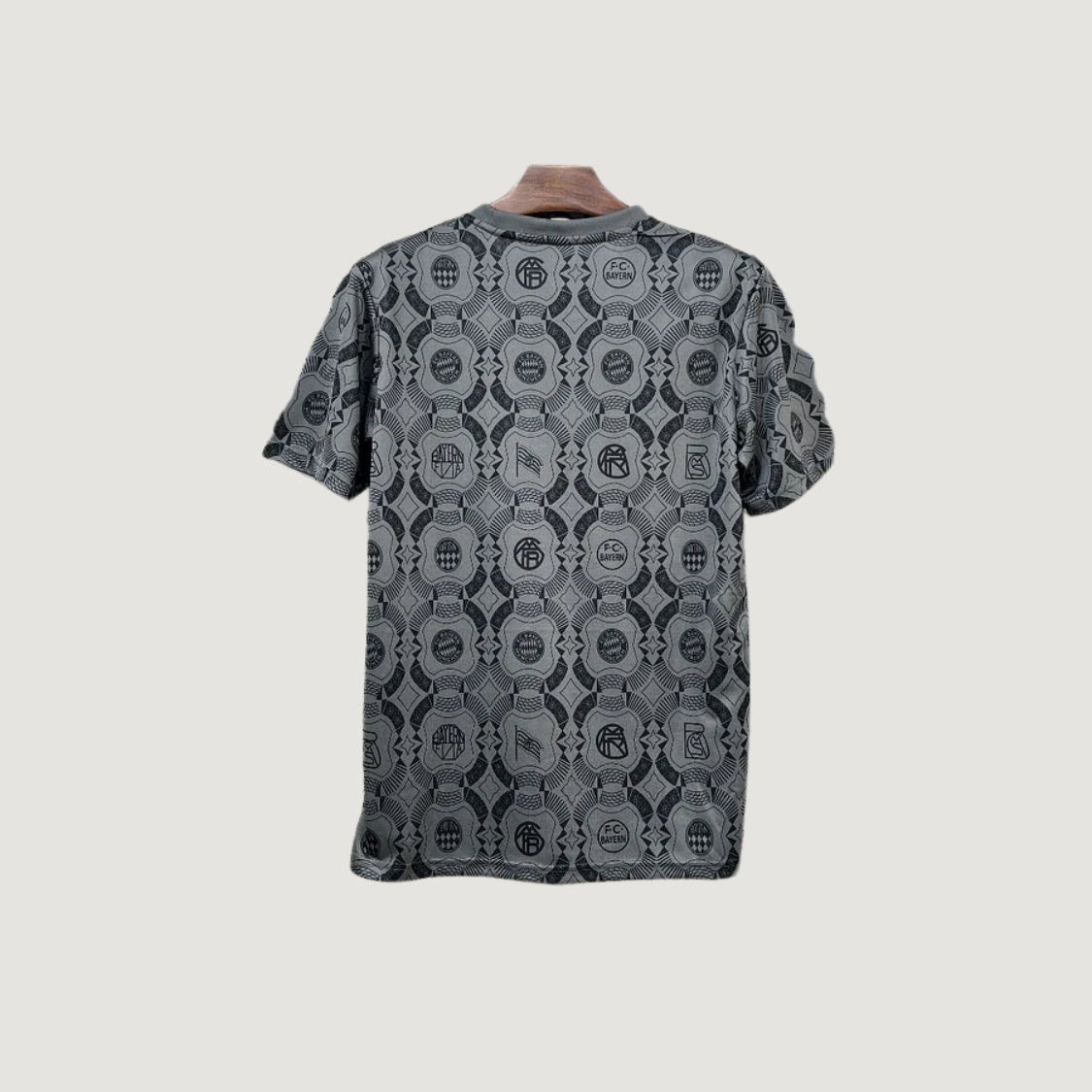 Bayern Munich – Maillot Pré-Match 2025/26 – Gris - dos