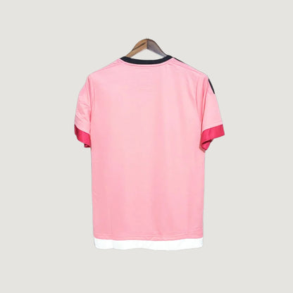 Juventus – Maillot Extérieur Retro 2011/12 – Rose - avant