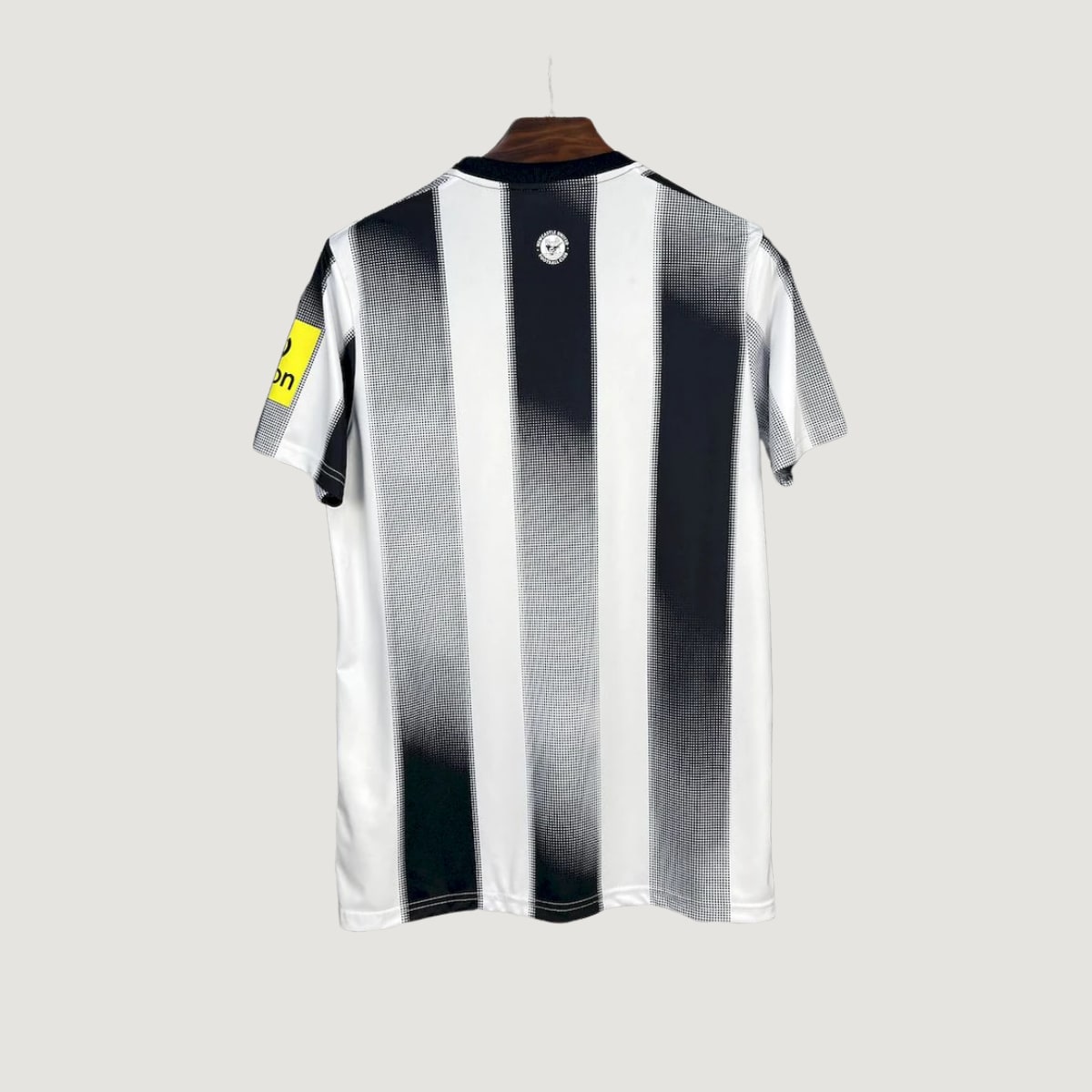 Newcastle – Maillot Domicile 2025/26 – Blanc, Noir - dos