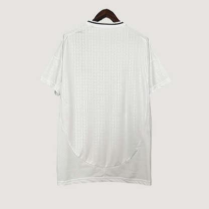 Real Madrid - Maillot Domicile 24/25 - Blanc / Noir ( Fan ) DERBYX