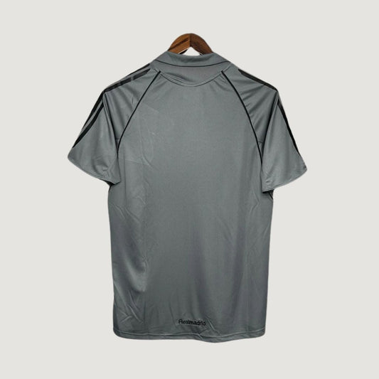 Real Madrid – Maillot Rétro Extérieur 2005/2006 – Gris - dos