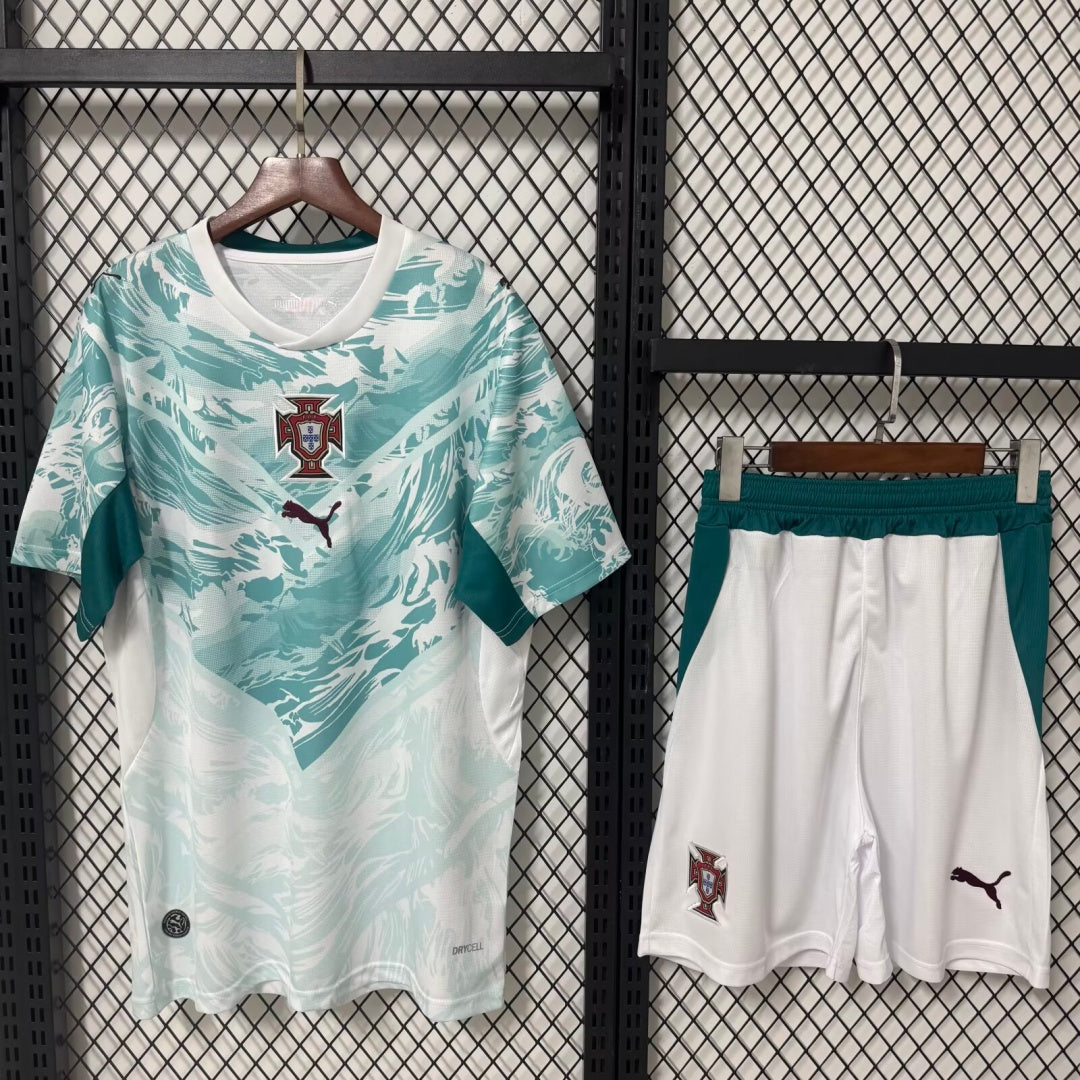 Ensemble 2026 Portugal Extérieur  Adult DERBYX