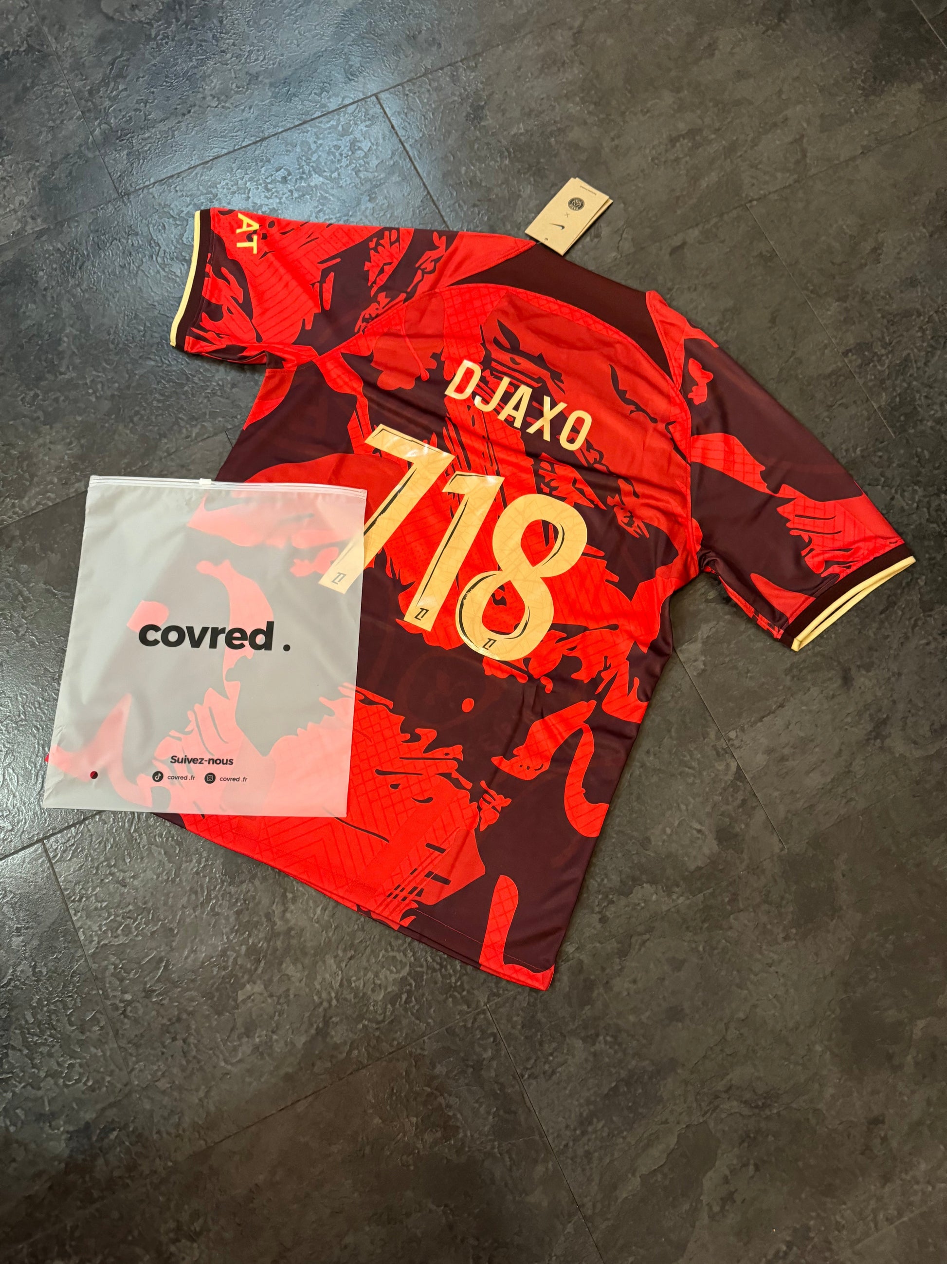 Paris Saint Germain ( PSG )  -  Maillot Édition Spéciale 24/25 - Rouge DERBYX