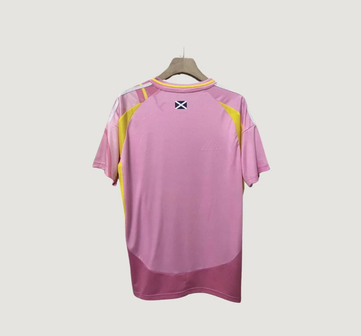 Écosse – Maillot Extérieur ( Féminine )  2025/26 – Rose - dos