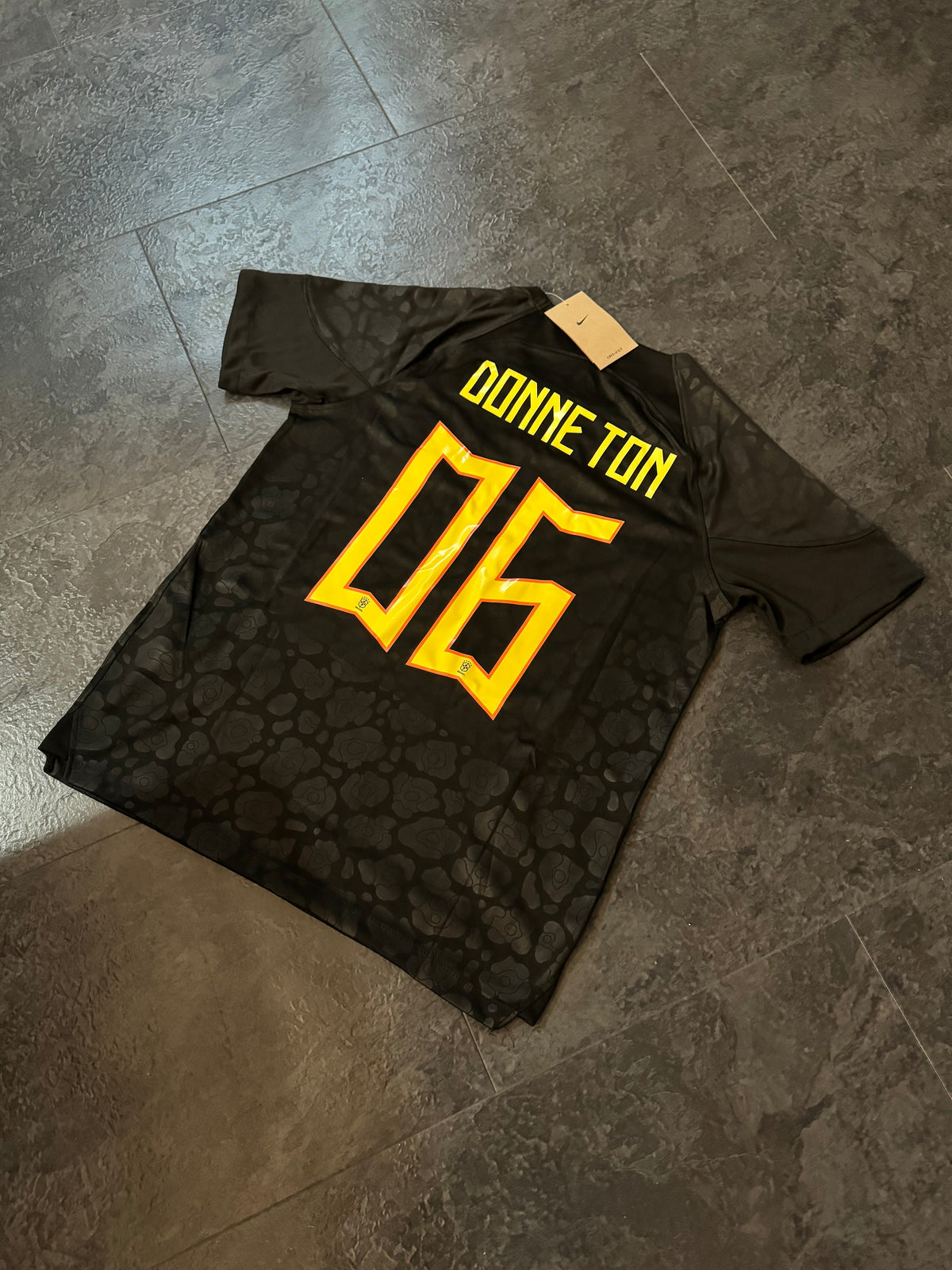 Brésil - Concept - Noir / Jaune ( Fan ) - dos